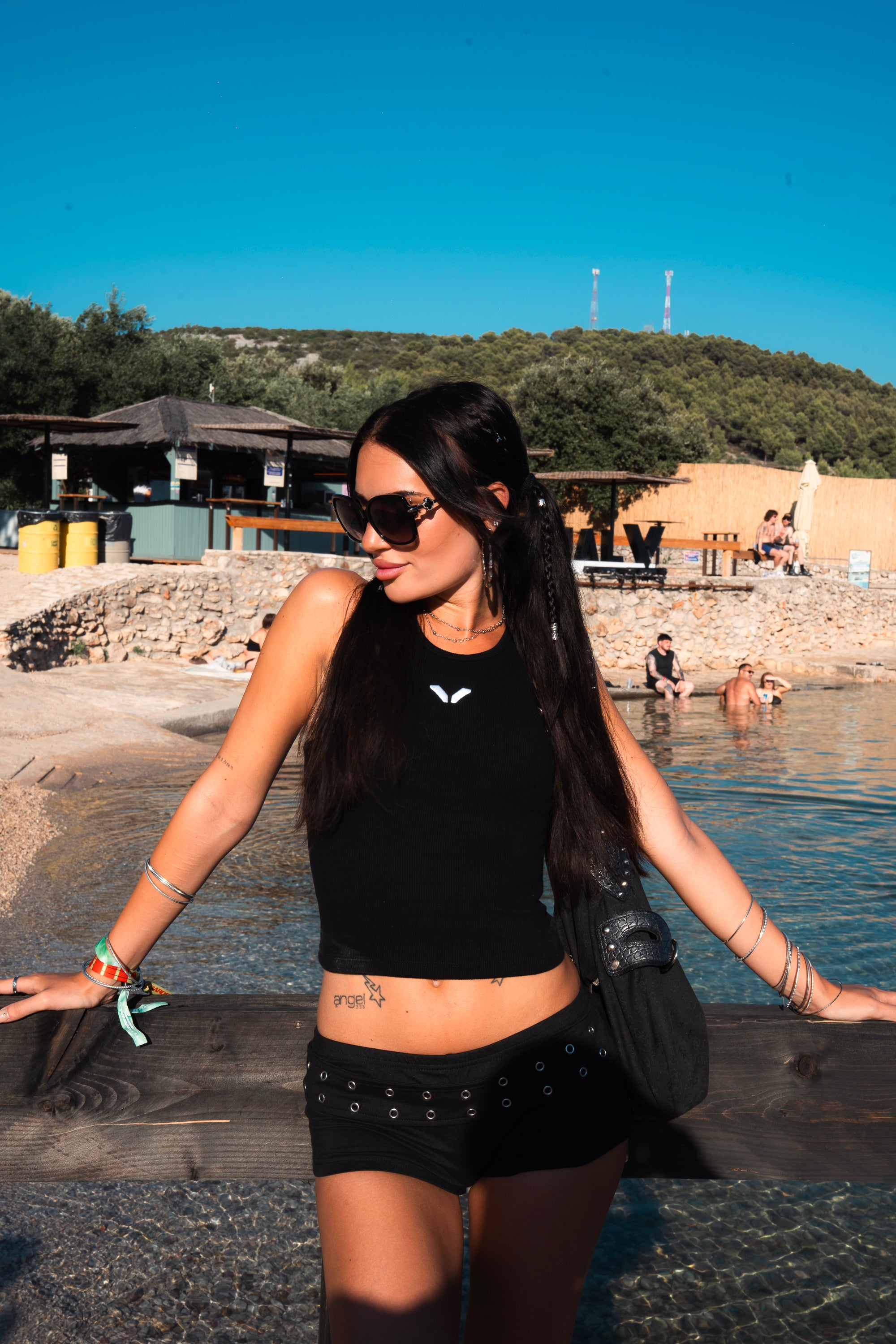 Terminal V Croatia: Vest